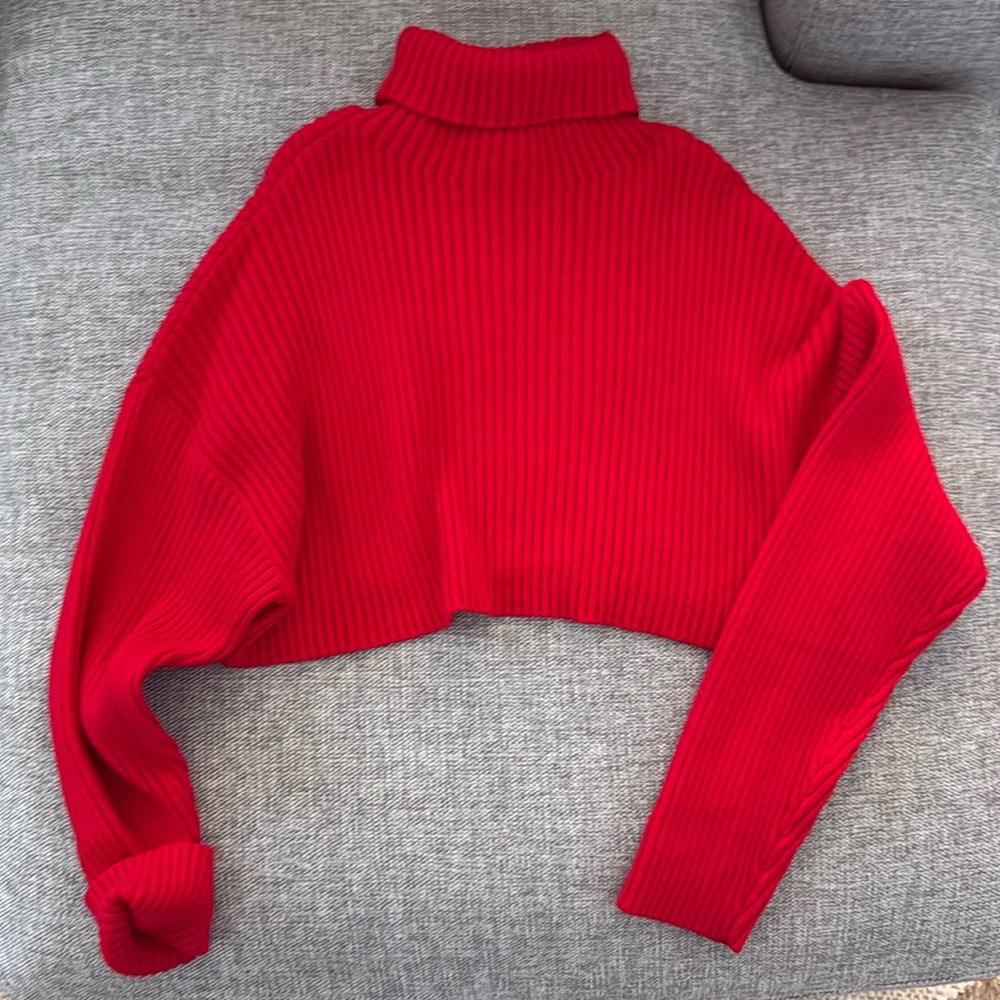 Mimosa women’s cropped sweater top